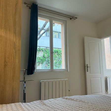 Suite Junior Independante Paris Extérieur photo